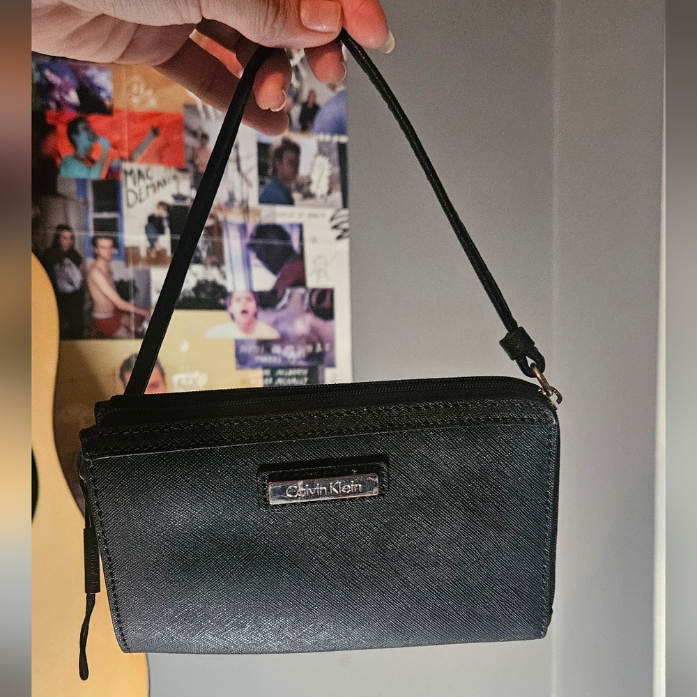 Calvin Klien Wristlet